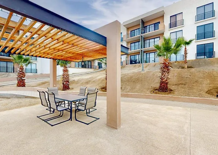 Gorgeous Dog-friendly With Balcony, Open Layout, Heated Pool, & Ac Ferienhaus